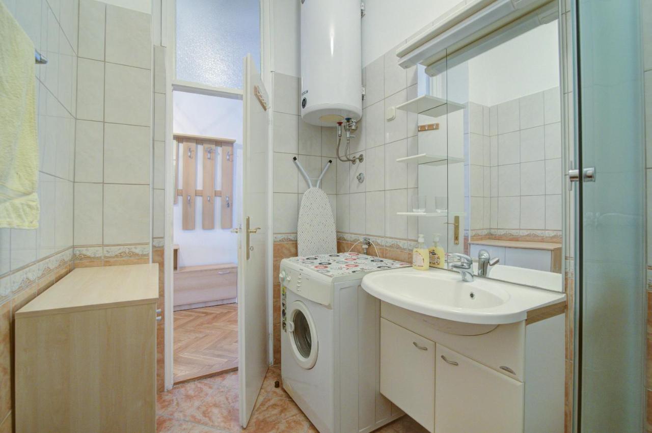 Apartment Riva Senj  Buitenkant foto