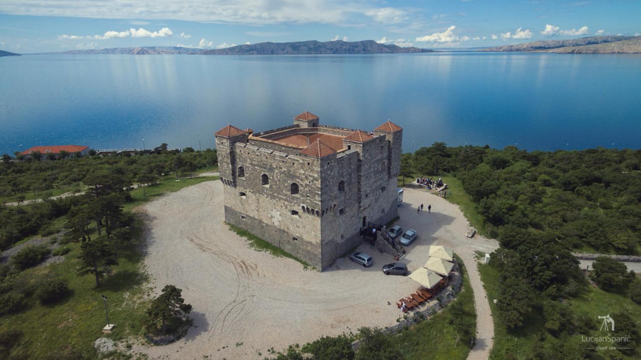 Apartment Riva Senj  Buitenkant foto